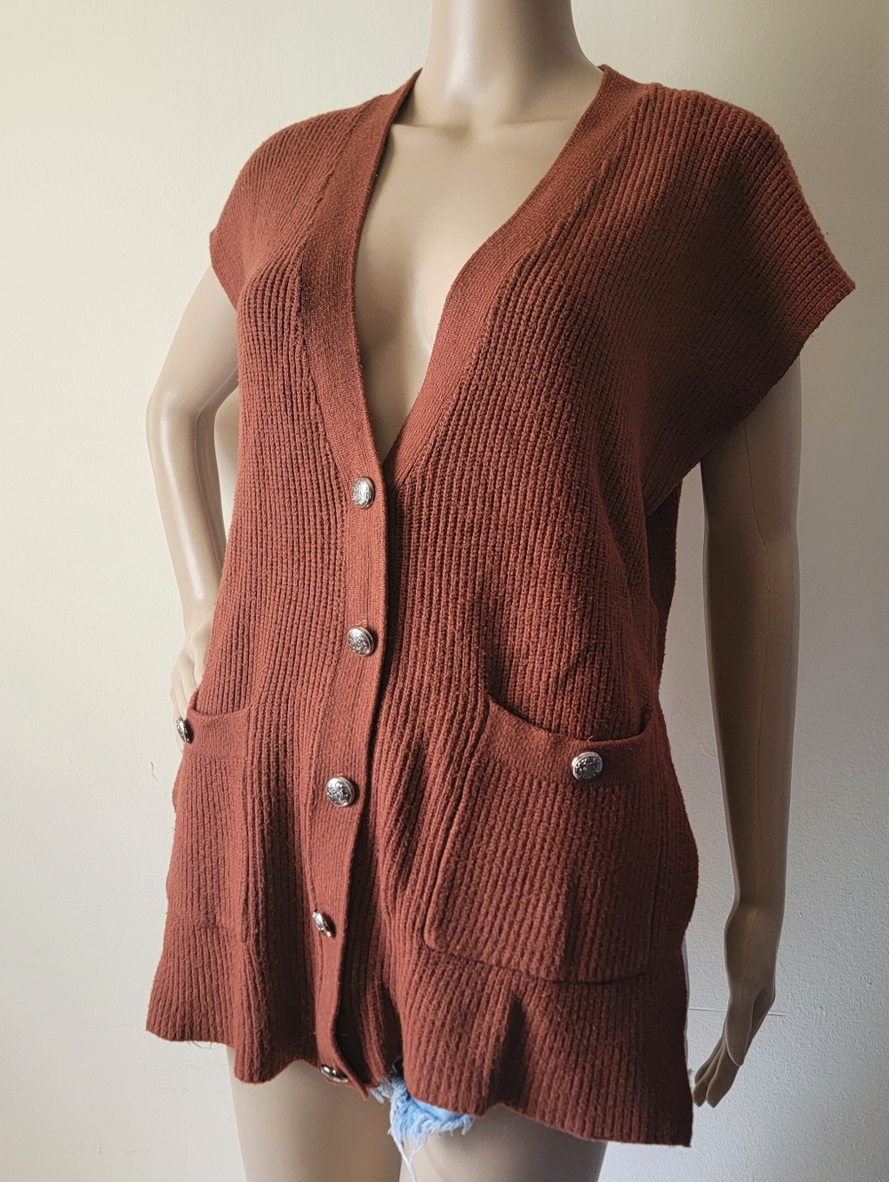 Tahari Rust Sleeveless Cardigan